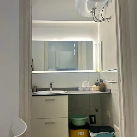 Chez-nous By Bonsai Apartment *