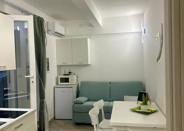 شقة Chez-nous By Bonsai تروبيا