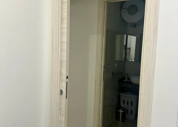 Chez-nous By Bonsai تروبيا